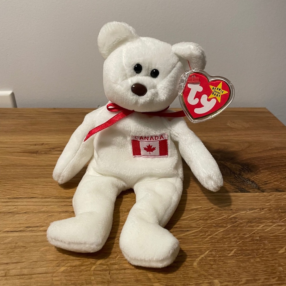 Maple Ty Beanie Babies Classic Bear 1996 Canada – New Tag Protectors VINTAGE